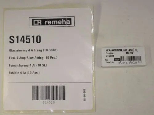 Glas Sicherungen in Verpackung von Remeha, mit der Angabe "4 A" und "Slow Acting" für elektrische Anwendungen, 10 Stück enthalten.